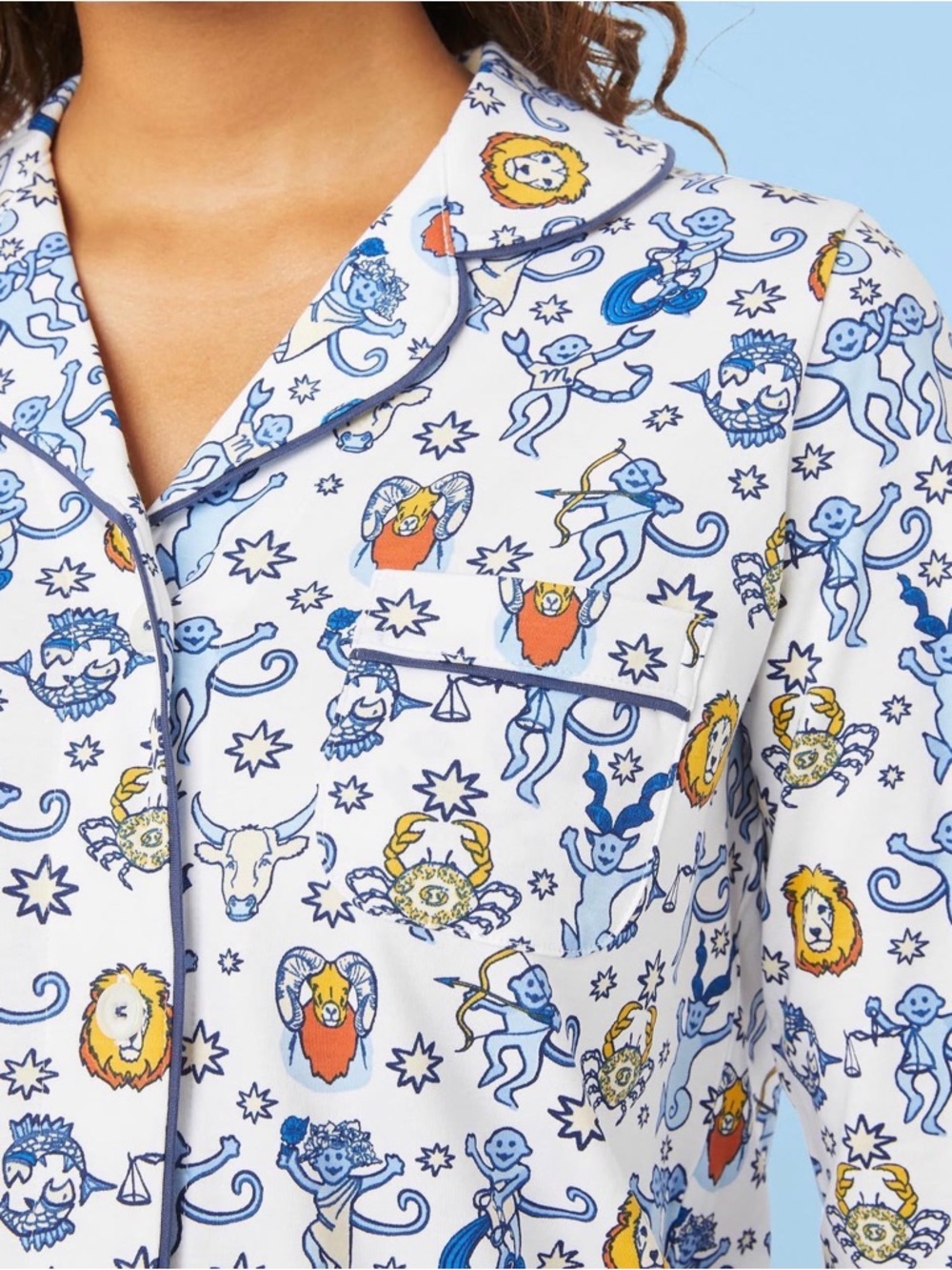 Roller Rabbit White Pajama Top with Blue and Yellow Animal Motifs